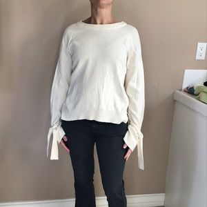 Madewell cream sweater with tie sleeves M
